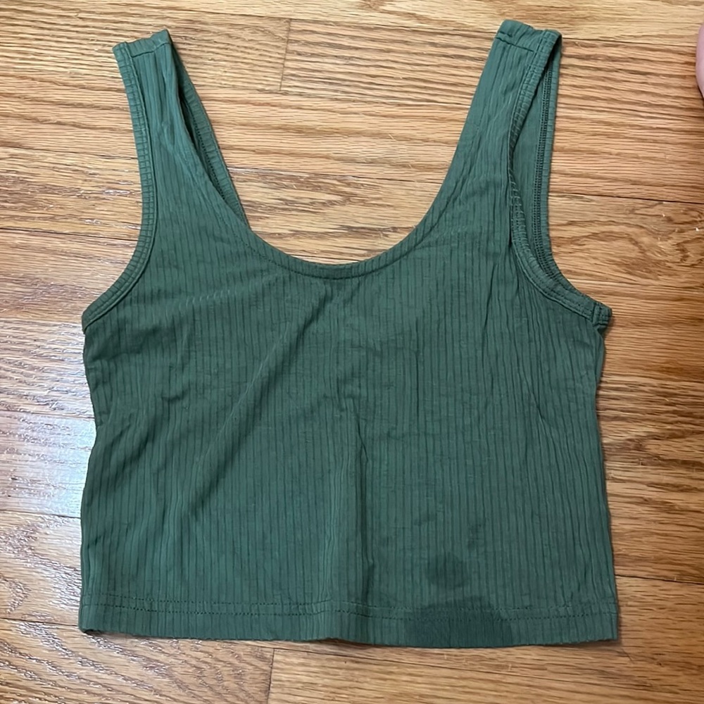 NWOT Super Soft Cropped Tank